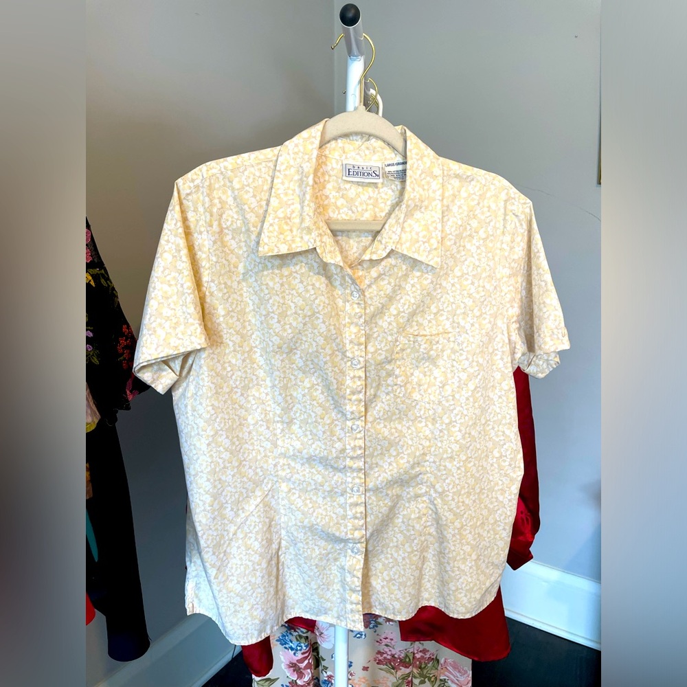 Basic edditions Sz L Button up